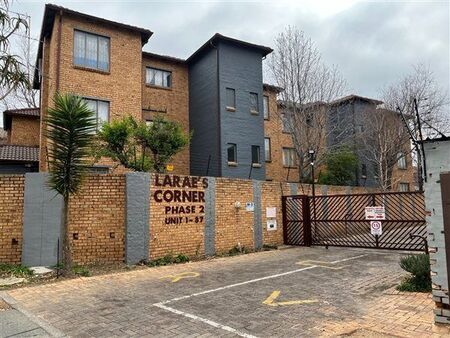 2 Bedroom Townhouse in Birchleigh