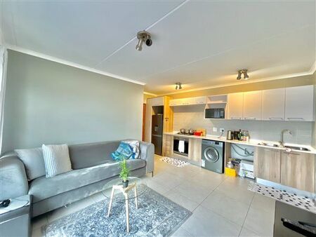 1 Bedroom Apartment in Modderfontein