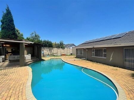 3 Bedroom House in Farrarmere