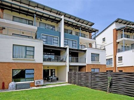 3 Bedroom Apartment in Greenstone Hill