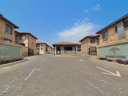 2 Bedroom Townhouse in Cloverdene