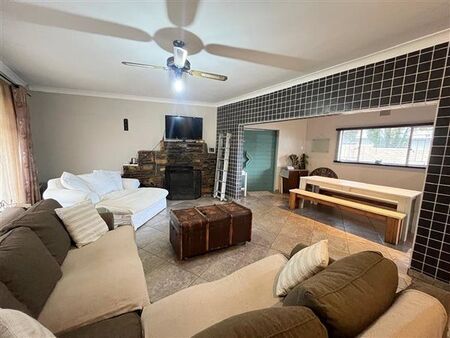 3 Bedroom House in Farrarmere