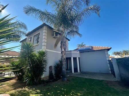 3 Bedroom Cluster in Rynfield