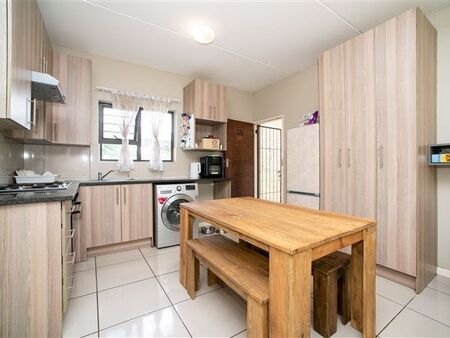 2 Bedroom Apartment in Brentwood