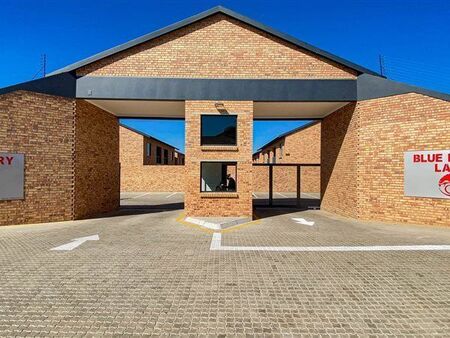 3 Bedroom Townhouse in Alberton