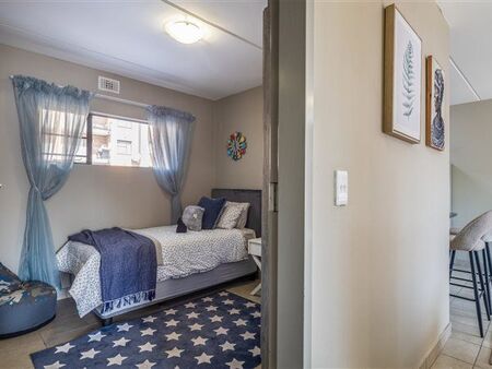 2 Bedroom Apartment in Clubview