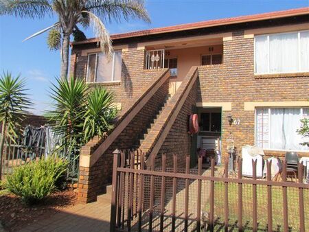 1 Bedroom Apartment in Hennopspark