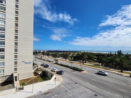 1 Bedroom Apartment in Humewood