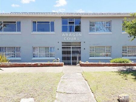 2 Bedroom Apartment in Adcockvale