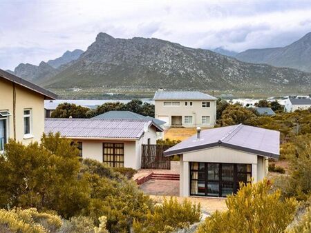 1 Bedroom House in Pringle Bay