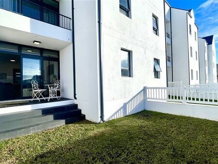 2 Bedroom Apartment in Westcliff