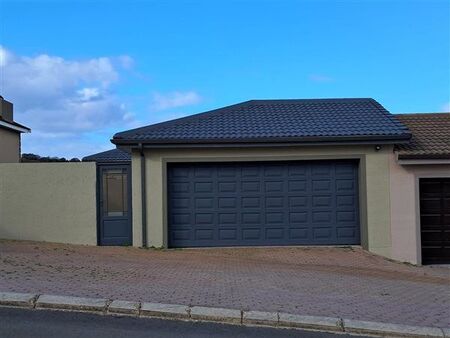 3 Bedroom Townhouse in Seemeeu Park