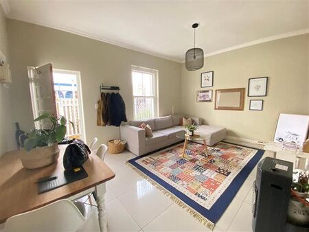 2 Bedroom House in Wynberg