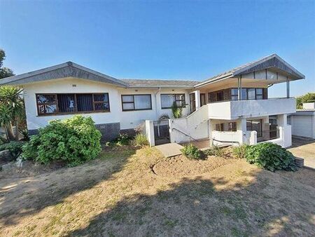 3 Bedroom House in Avondale