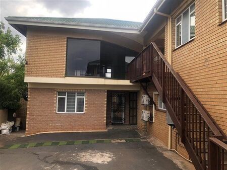 2 Bedroom Apartment in Sunningdale