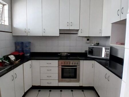2.5 Bedroom Apartment in Musgrave