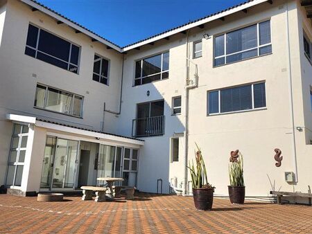 1 Bedroom Flat in Sheffield Beach