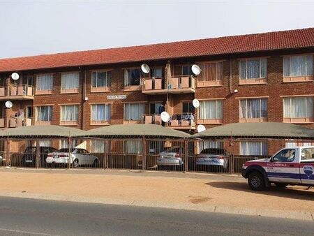2 Bedroom Apartment in Witpoortjie