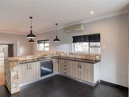 3 Bedroom House in Horizon View