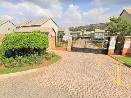 2 Bedroom Townhouse in Sugarbush Estate