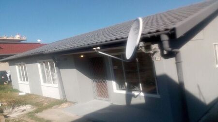 3 Bedroom house to rent in Arena Park, Chatsworth