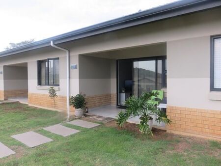 2 Bedroom townhouse - sectional to rent in Hayfields, Pietermaritzburg