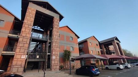 2 Bedroom apartment to rent in Langenhovenpark, Bloemfontein