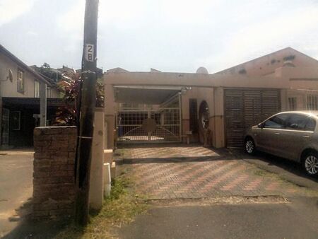 1 Bedroom cottage to rent in Chatsworth Central