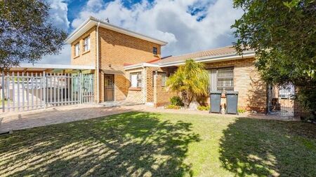 4 Bedroom house to rent in Goodwood Estate