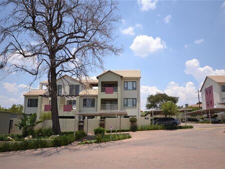 2 Bedroom Apartment in Bryanston