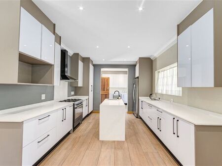 3 Bedroom House in Ferndale