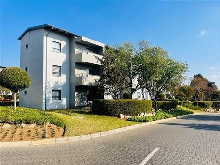 1 Bedroom Apartment in Jackal Creek Golf Estate