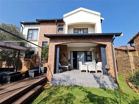 3 Bedroom House in Bromhof