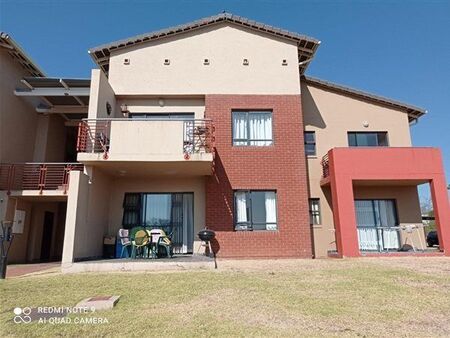 1 Bedroom Apartment in Jackal Creek Golf Estate
