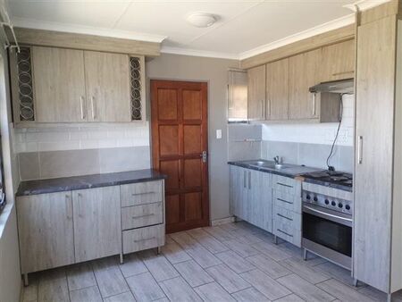 3 Bedroom House in Farmall