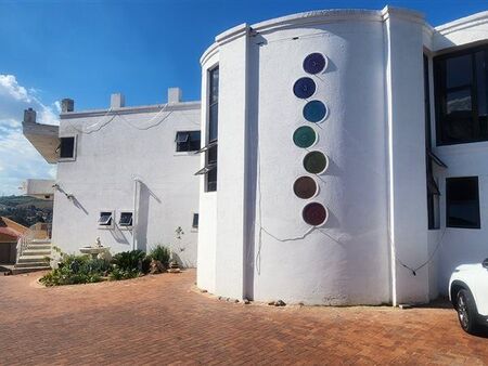2 Bedroom Apartment in Bassonia
