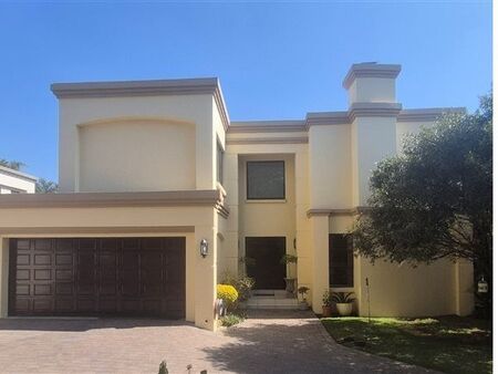 4 Bedroom Cluster in Sunninghill