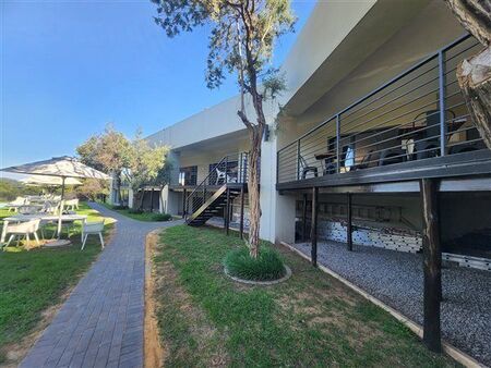 2 Bedroom Apartment in Fourways