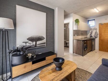 1 Bedroom Apartment in Broadacres