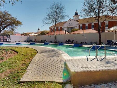 1 Bedroom Apartment in Fourways