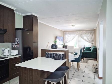 2 Bedroom Apartment in Broadacres