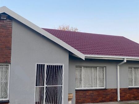 3 Bedroom House in Dunnottar