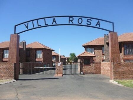2 Bedroom Townhouse in Edleen
