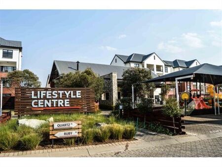 3 Bedroom Apartment in Greenstone Crest