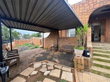 4 Bedroom House in Symhurst