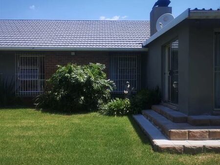 5 Bedroom House in Norkem Park