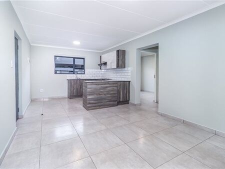2 Bedroom Apartment in Jansen Park
