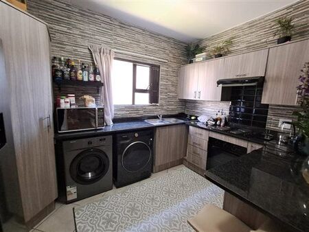 2 Bedroom Apartment in Brentwood Park