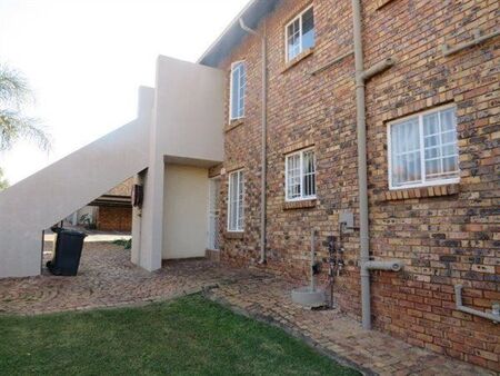 2 Bedroom Apartment in Highveld