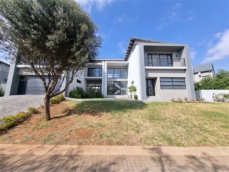 4 Bedroom House in Copperleaf